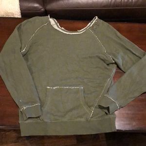 Fix army green off the shoulder light sweatshirt